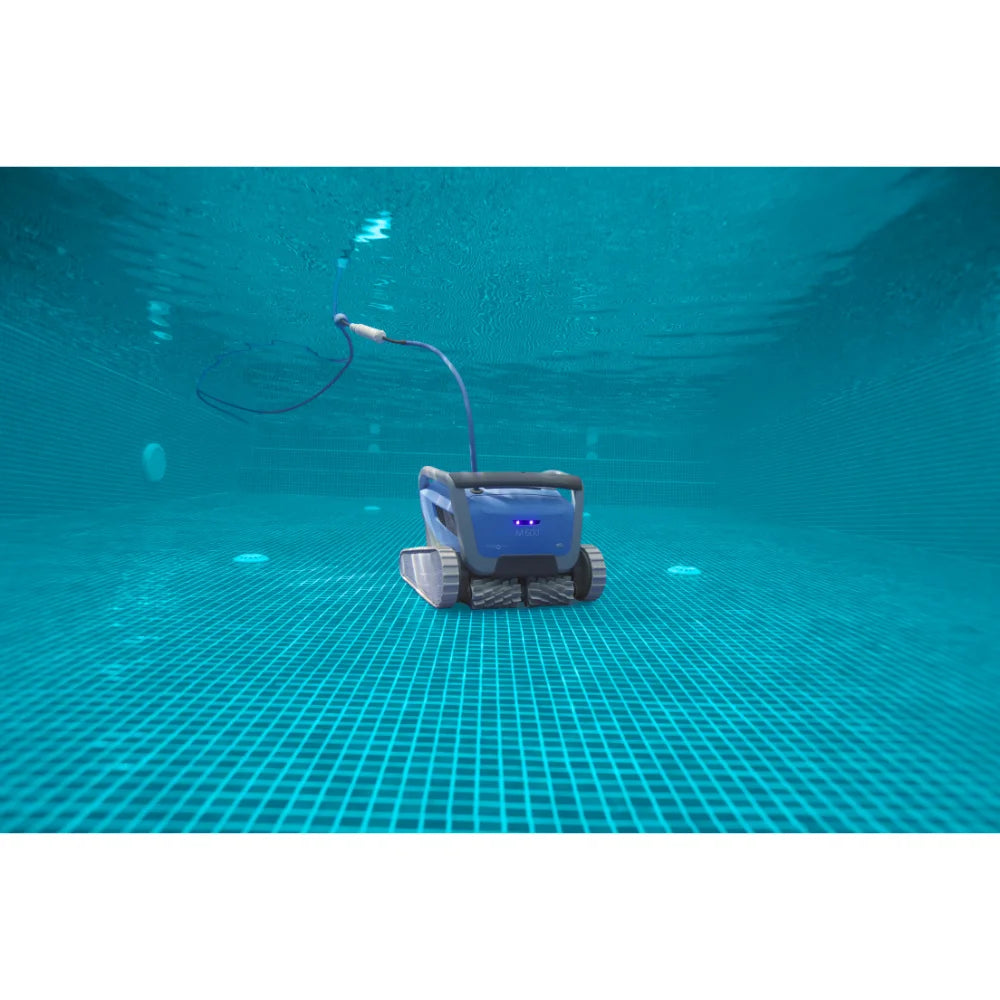 dolphin-maytronics-M600-robotic-cleaner-8