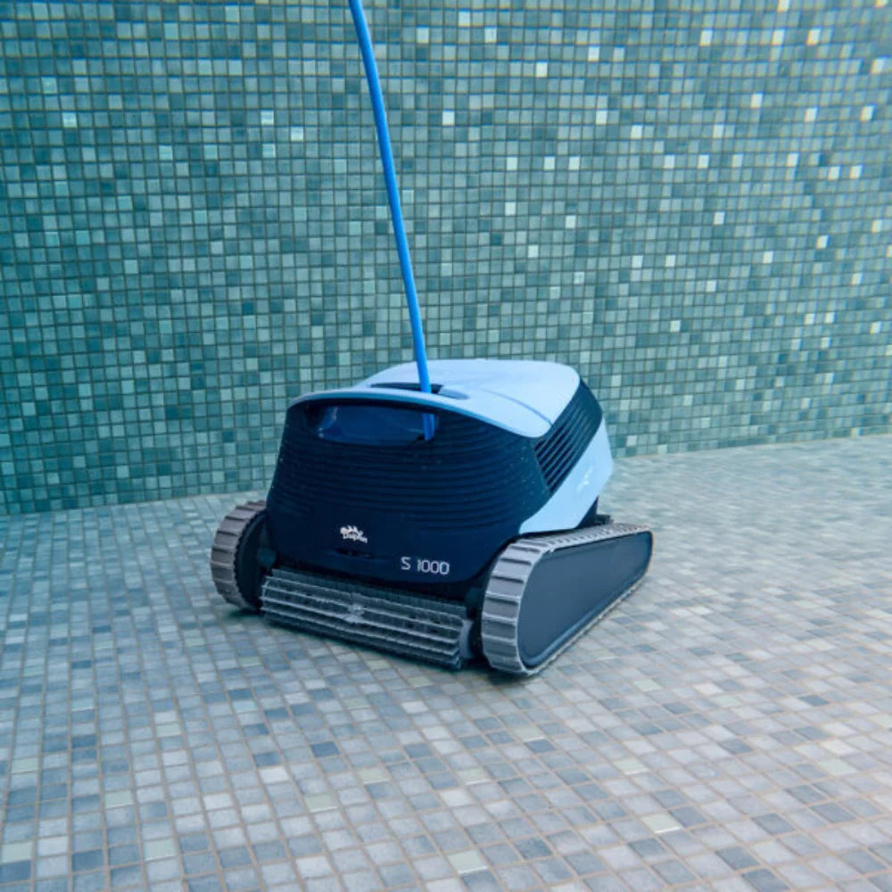 MaytronicsDolphinS1000roboticpoolcleanercleaningpoolfloorwallsandsteps9