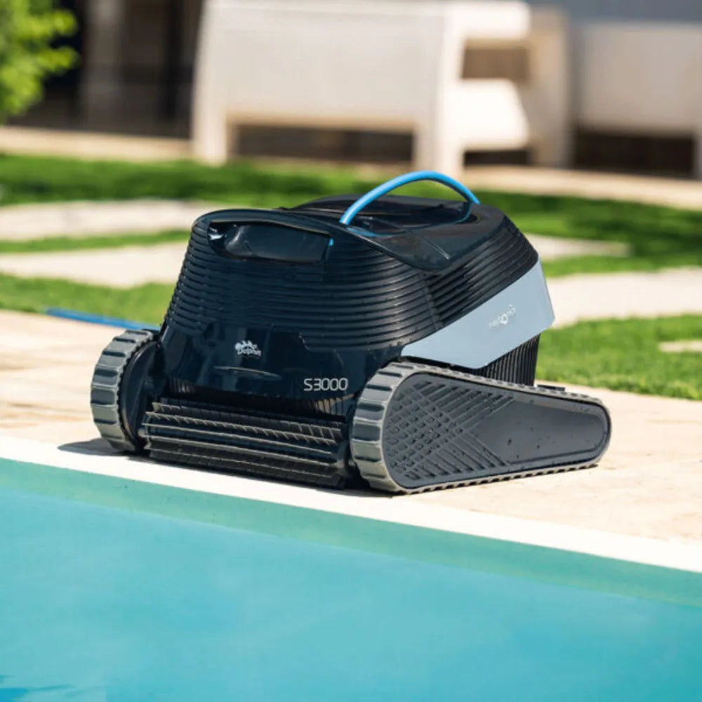 MaytronicsDolphinS3000roboticpoolcleanercleaningpoolfloorwallsandwaterline7