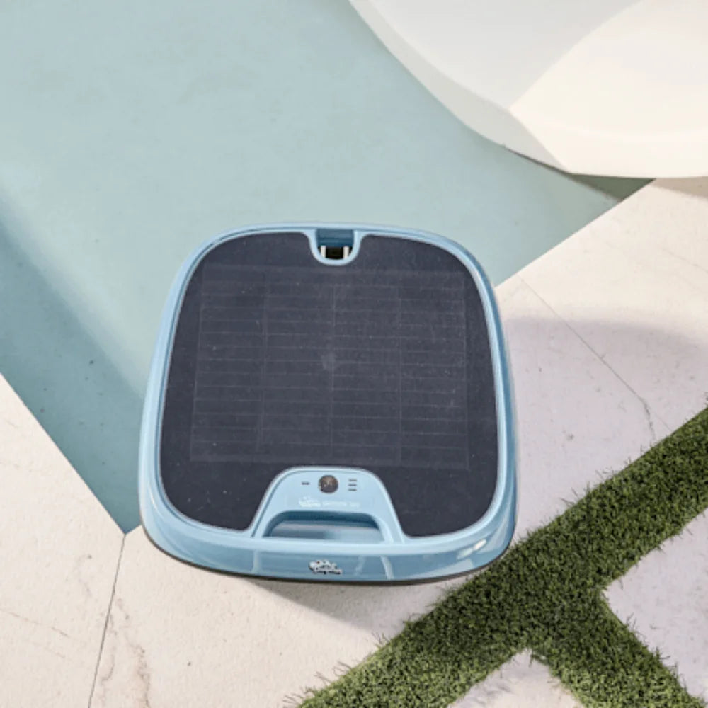 dolphin-skimmi-300-solar-robotic-pool-skimmer_4