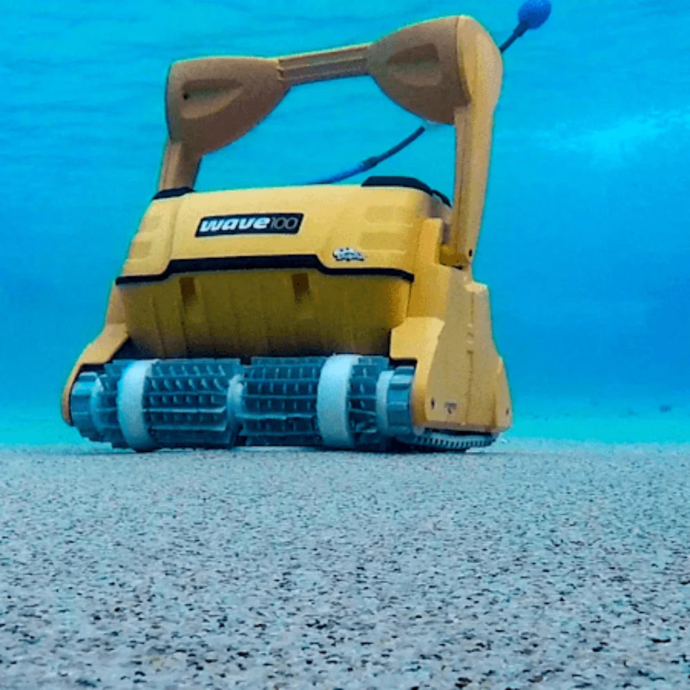 dolphin-wave-100-combined-brush-commercial-pool-cleaner2